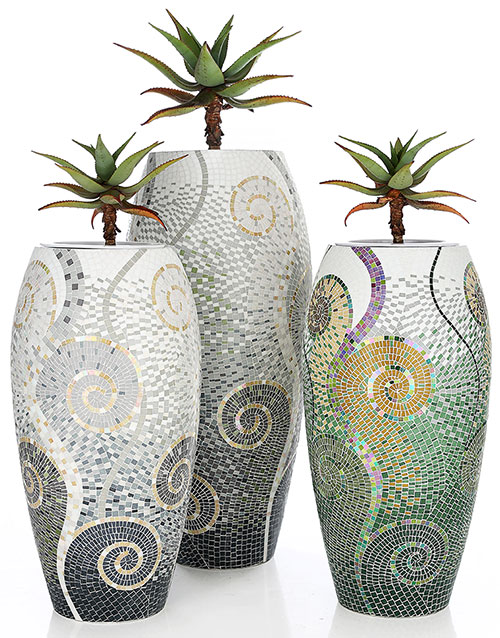 Obbligato mosaic planters
